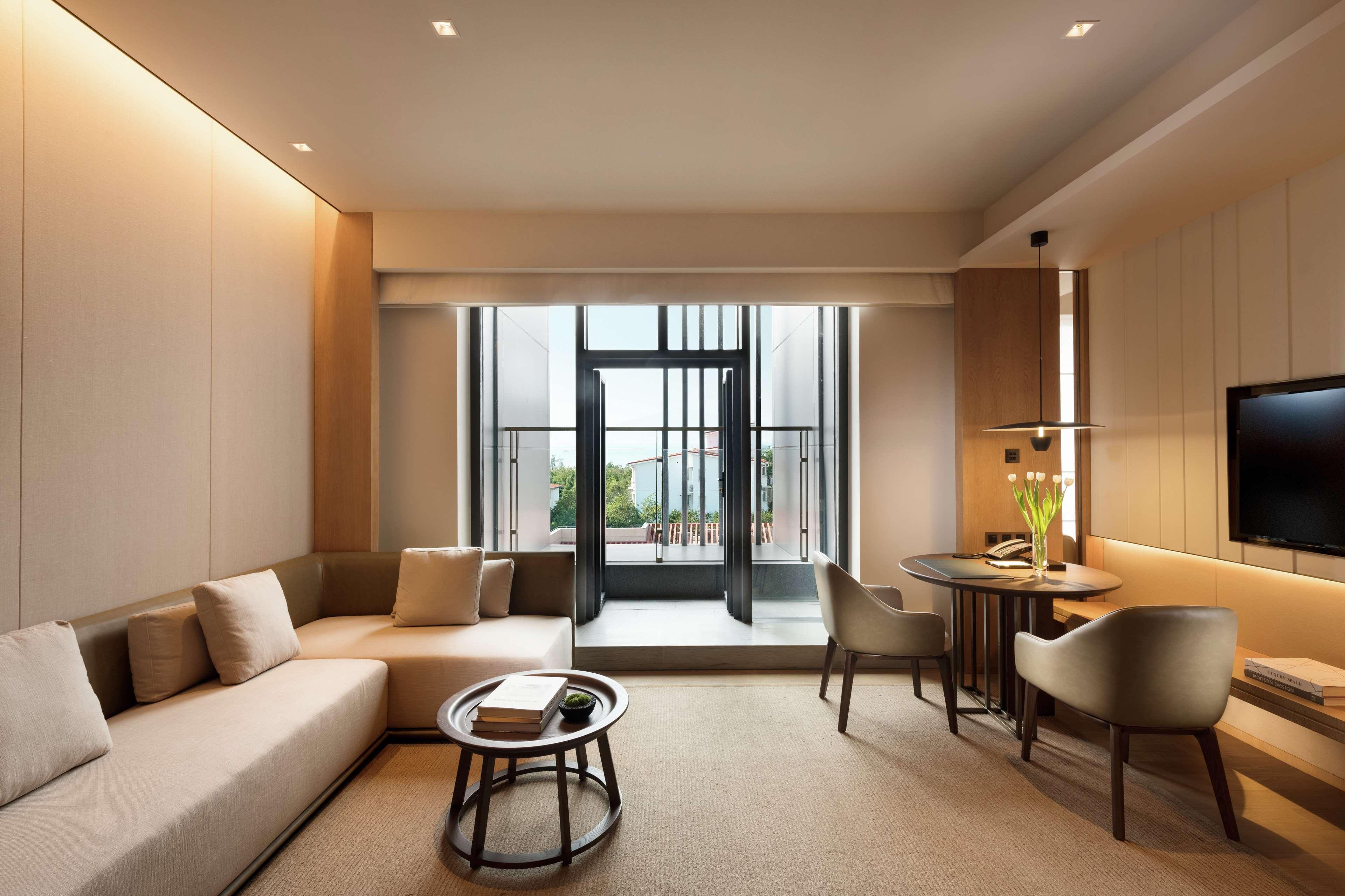 Joyze Hotel Xiamen, Curio Collection By Hilton Экстерьер фото