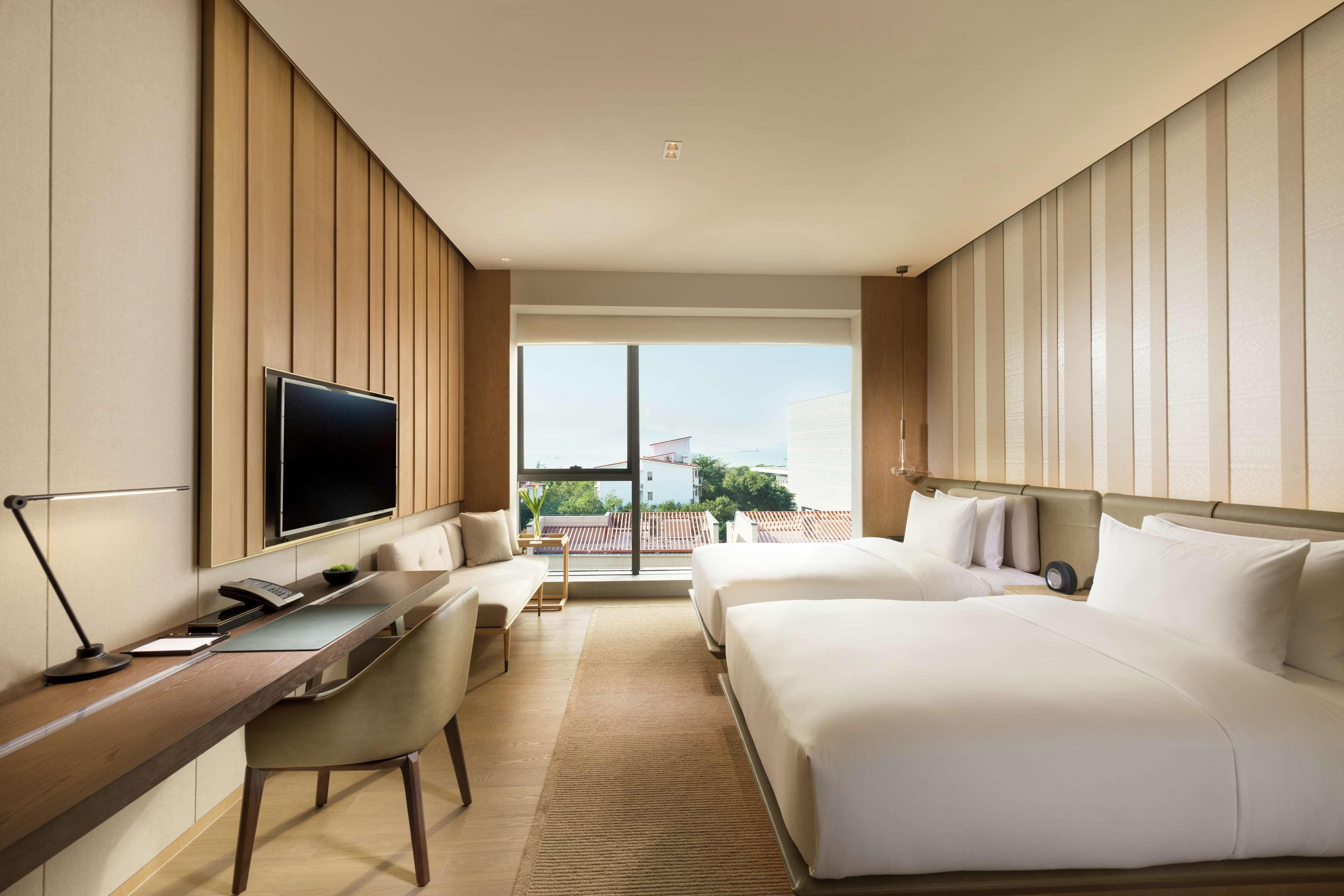 Joyze Hotel Xiamen, Curio Collection By Hilton Экстерьер фото