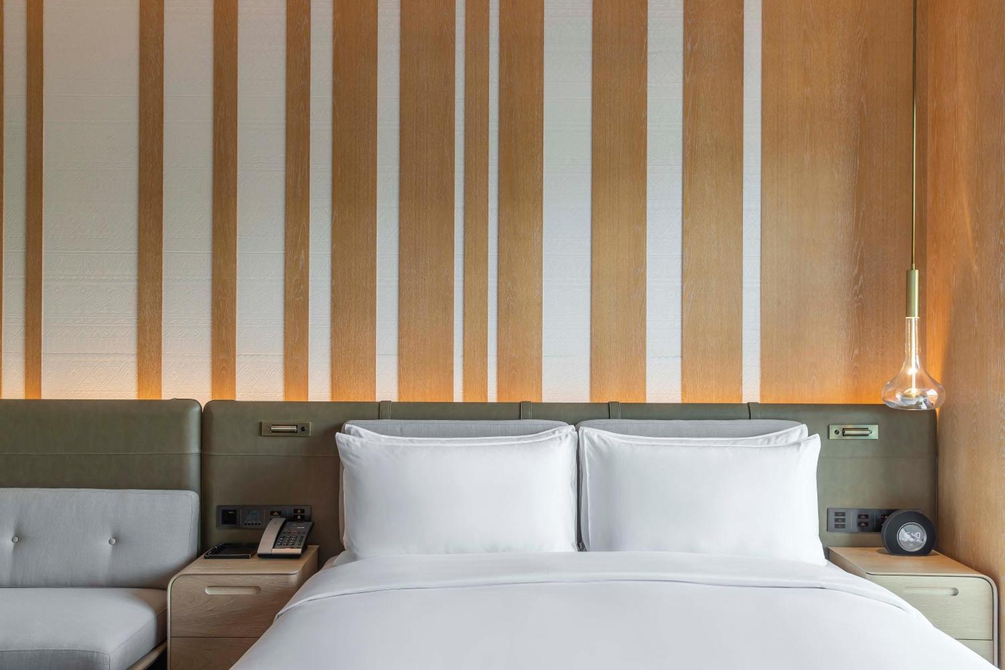 Joyze Hotel Xiamen, Curio Collection By Hilton Экстерьер фото