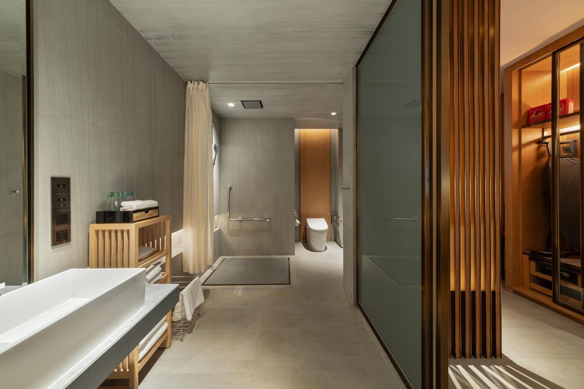 Joyze Hotel Xiamen, Curio Collection By Hilton Экстерьер фото